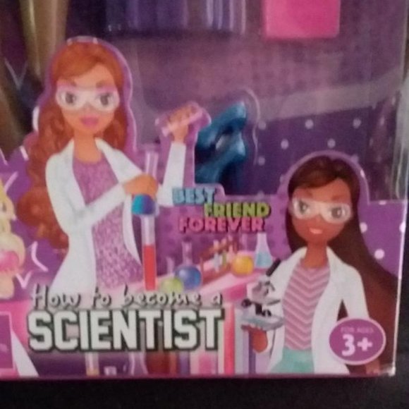 Scientist Doll - Picture 4 of 8